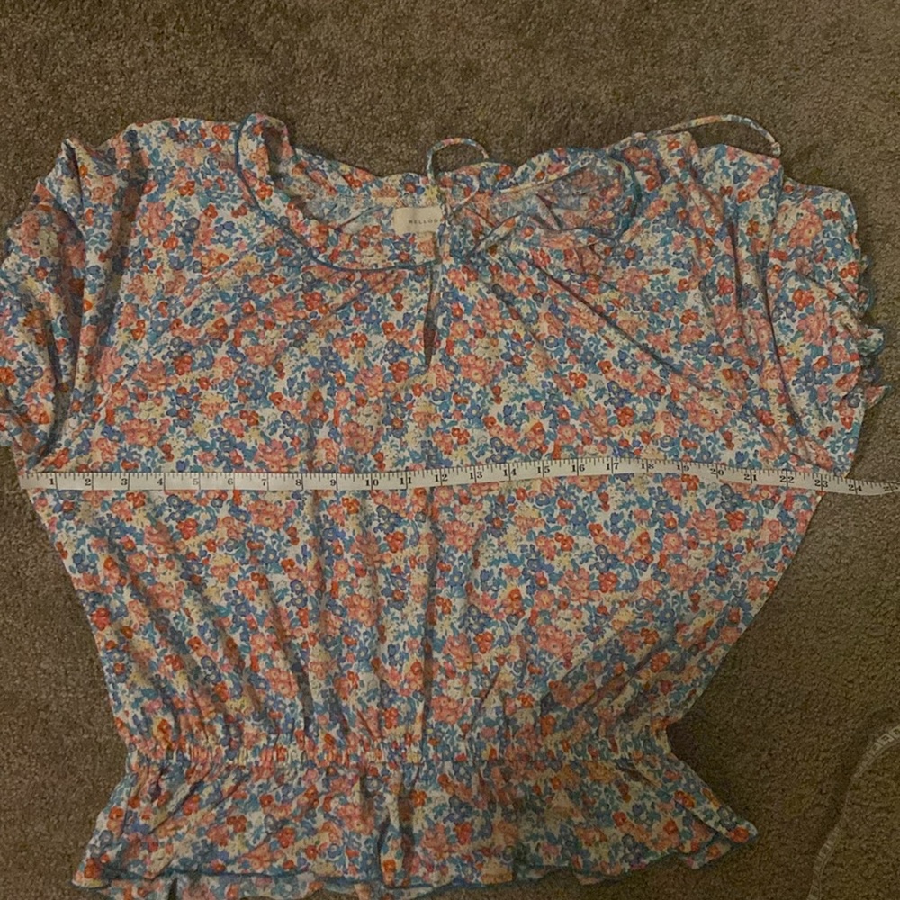 Floral blouse - Picture 7 of 7